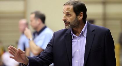 Συνεχίζει με Μουστακίδη ο Εθνικός