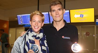 Επιστροφή με χαμόγελα