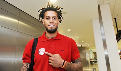 Χάκετ: «Γεννά νικητές, διδάσκει ανατροπές ο Ολυμπιακός»