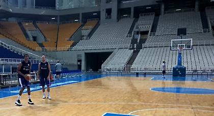 Και ο Γιάννης είναι εδώ (pic)