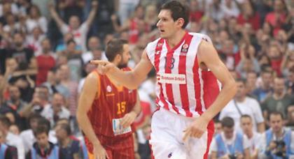 Ραζνάτοβιτς: «Διαφωνώ με Σπερς για τον Μαριάνοβιτς»