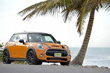 Η ΜΙΝΙ προσφέρει «100 Αγάπες για το Καλοκαίρι»