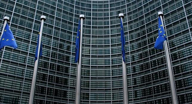 Reuters: Συμφωνία ως την Τρίτη, ψηφοφορία στη Βουλή ως την Πέμπτη