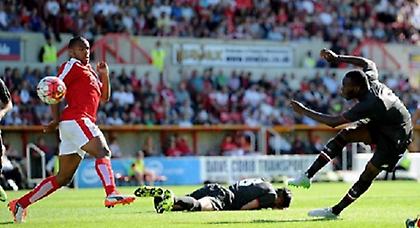 Σβήνει την «εξάρα» η Λίβερπουλ…