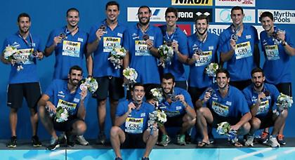 Στον «αφρό» νυν και αεί…