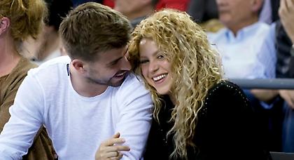 Ώπα ρε Πικέ, πρόσεχε τη Σακίρα! (video)