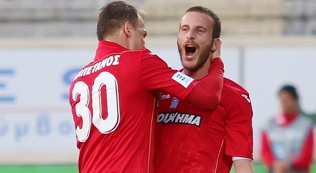 Ανακοινώνει τρεις ο Παναιτωλικός