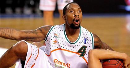 Στο δρόμο της ΑΕΚ ο Ρόουλαντ