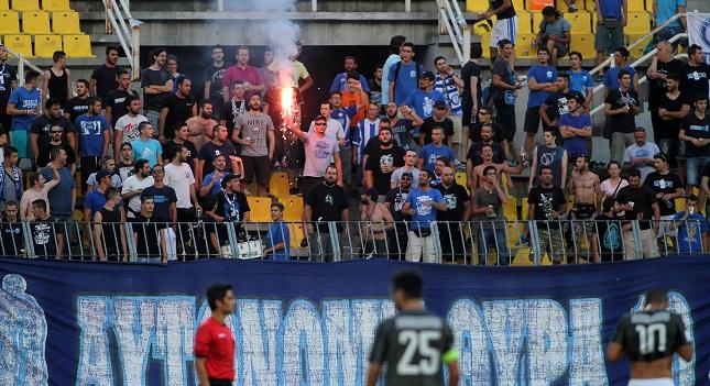 Με τσάρτερ και… οπαδούς στην Λέσβο