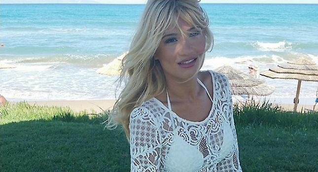 Άλλο επίπεδο η κορμάρα της Φαίης Σκορδά (pic)