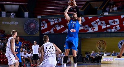 Νίκη αλά… NBA για την Ιταλία