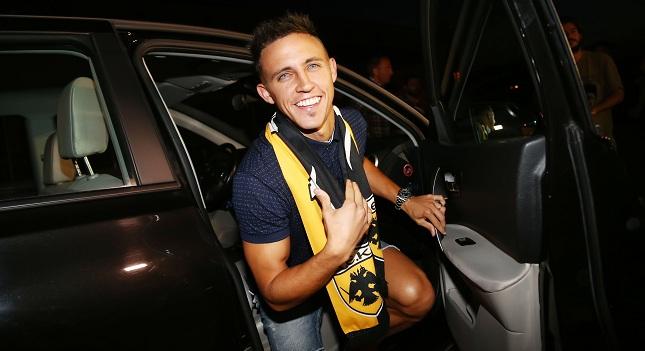 Μετά την αποθέωση… ανακοίνωση