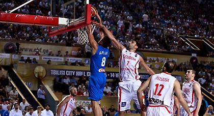 Την… καθάρισε με Τζεντίλε, καλός ο Χάκετ