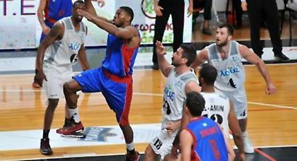 Μαζεύονται στον Απόλλωνα Πατρών