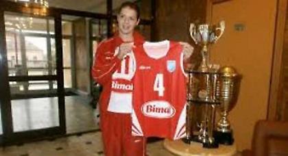 Έκπληξη με Βίντοβιτς ο ΑΟ Θήρας