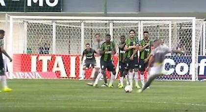 Γκολάρα αλά… Ρομπέρτο Κάρλος! (video)