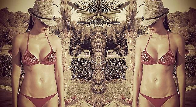 Η Αλέκα Καμηλά και η… Αλέκα Καμηλά (pics)