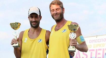 Πρόκριση για Νιώπα-Παπαδημητρίου και εμφύλιος