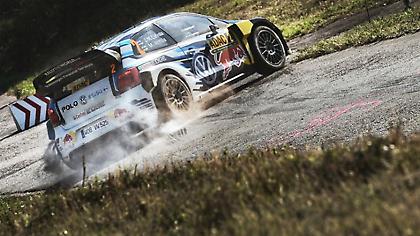 Λάτβαλα… παρά τρίχα