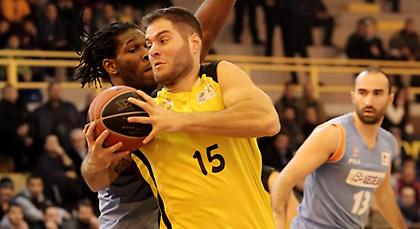 Μια μεταγραφή και πέντε ανανεώσεις ο Αρκαδικός