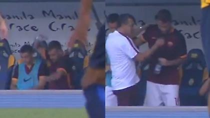 Έξαλλος ο Ντε Ρόσι μετά την αλλαγή του (video)