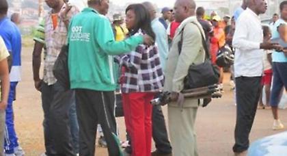 Ποδοσφαιριστής ξεψύχησε την ώρα του αγώνα…