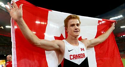 Έκπληξη στο επί κοντώ των ανδρών!