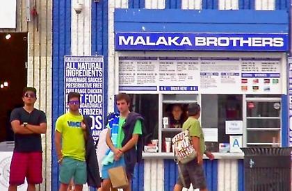 Malaka Brothers... νέο ελληνικό γυράδικο στο Λος Άντζελες (video)