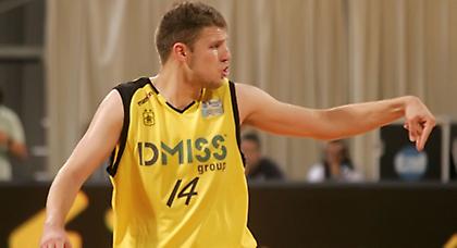 Παρουσιάζεται από την Μπαρτσελόνα ο Βεζένκοφ