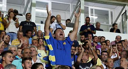 «Δημοσιογράφε γα@@@σαι»! Σιωπή…