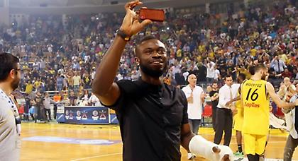 Από τον Άρη στην Ιταλία