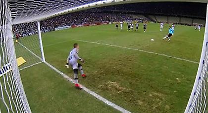 Γέρασε και μυαλό δεν έβαλε (video)