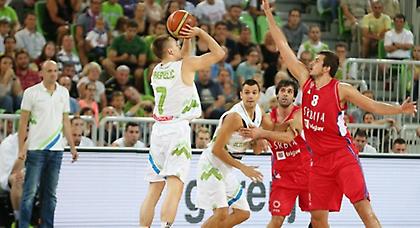 Απτόητη η Σερβία!