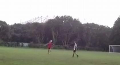 Γκολάρα στο πάρκο! (video)
