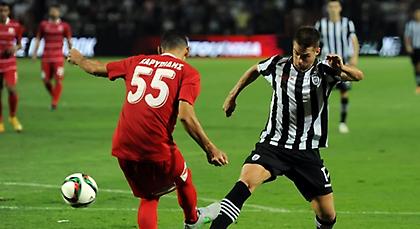 Μακ: «Όλοι μαζί μπορούμε την πρόκριση»