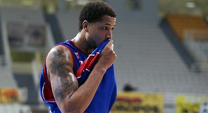 Στον Απόλλωνα ο Γουντς