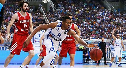 Έφτιαξε την άμυνα, χάλασε στην επίθεση