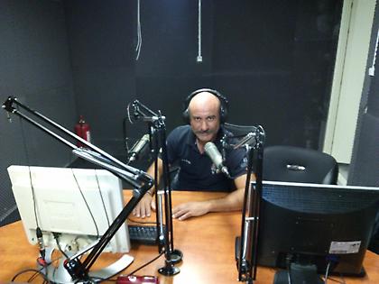 Ακούστε τώρα DRIVE & TRAVEL που απολαμβάνει την Πανσέληνο...