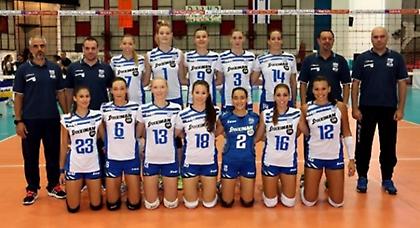 Τα κεφάλια μέσα, στην Εθνική γυναικών