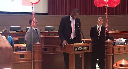 Αποσύρουν τη φανέλα του Μουτόμπο οι Χοκς