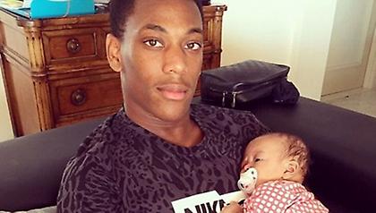 Ο σπιτόγατος Μαρσιάλ