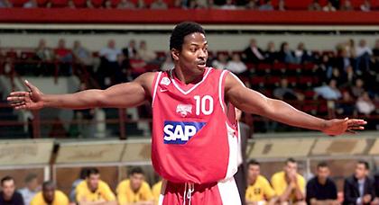 Δεν ξεχνά τον Αλφόνσο Φορντ ο Ολυμπιακός (pic)