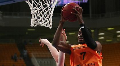 Γ’ Όμιλος: «Οράνιε» στα… ουράνια με Κλουφ