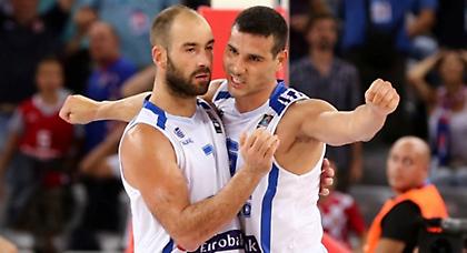 Το... calma του Σπανούλη στον Ζήση (pic)