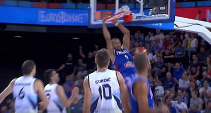 Top 5 χωρίς Ελλάδα, αλλά με... Μπατούμ (video)