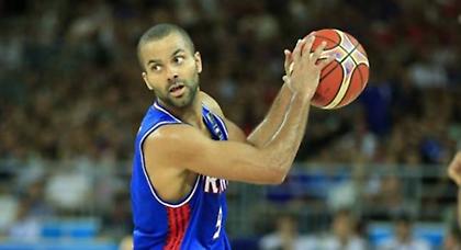 Ο μεγάλος Πάρκερ ξεπέρασε τον τεράστιο Γκάλη