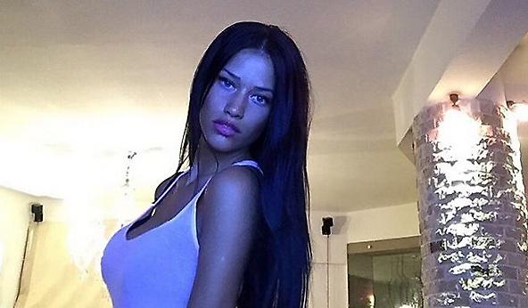 Η Ελληνίδα... Αντριάνα Λίμα!