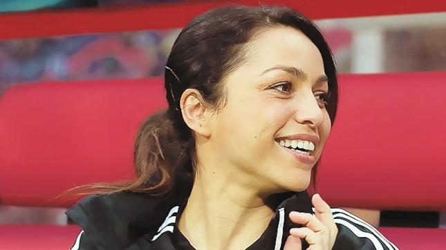 Περνάει στην αντεπίθεση η Καρνέιρο