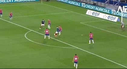 Πάσα-ποίημα του Γκριεζμάν! (video)