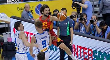 Β' όμιλος: Ξέσπασμα Ισπανίας και... τελικός